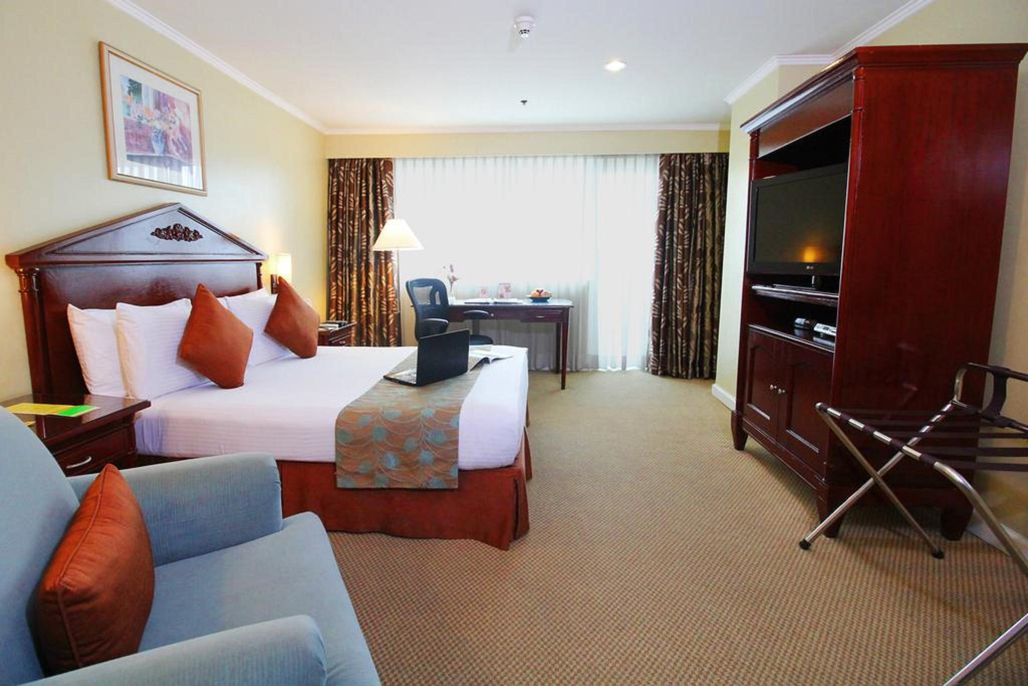 Oxford Suites Makati Μακάτι Εξωτερικό φωτογραφία