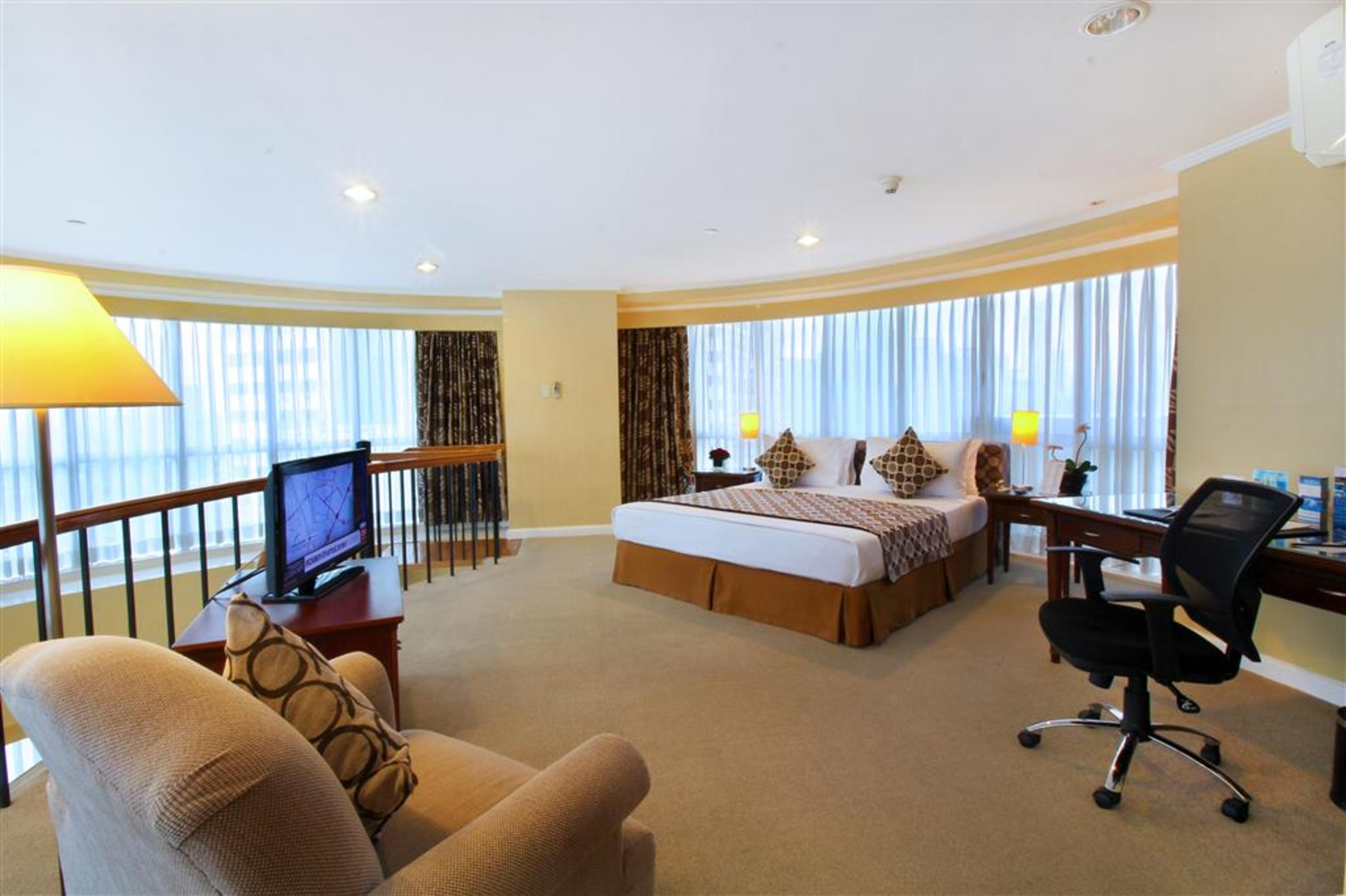 Oxford Suites Makati Μακάτι Εξωτερικό φωτογραφία