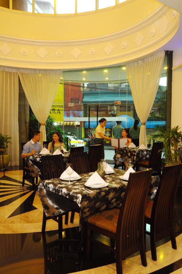 Oxford Suites Makati Μακάτι Εξωτερικό φωτογραφία
